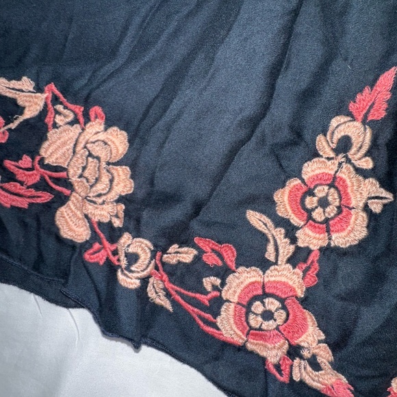 Intimately by Free People Navy Embroidered Tunic Tank Top Size Medium - Picture 2 of 7